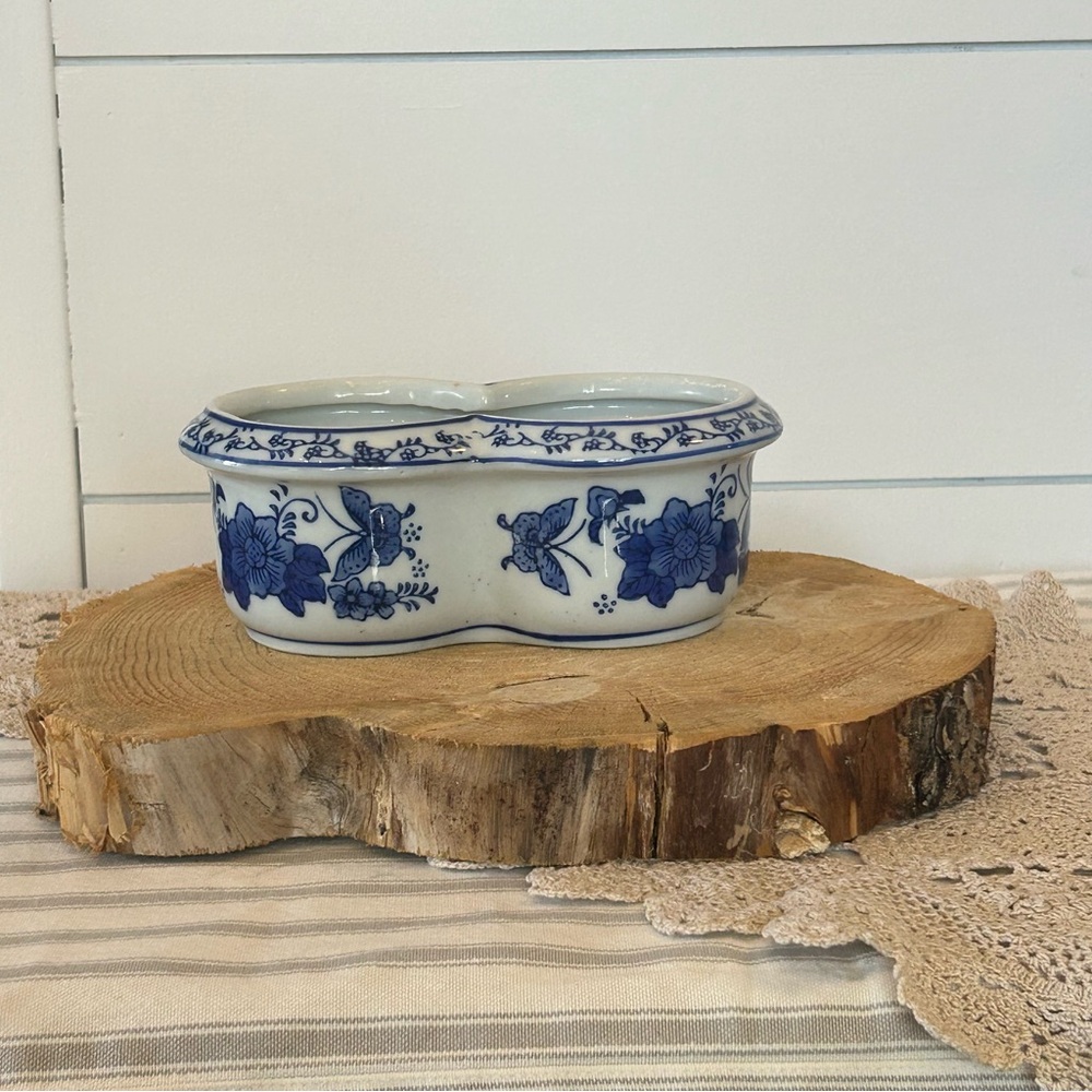 Blue and White Porcelain Chinoiserie Butterfly and Floral Double Planter